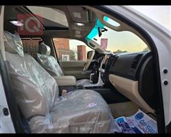 Toyota Sequoia